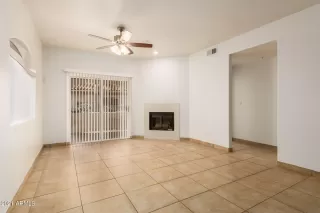 Photo #5: 6317282 Listing