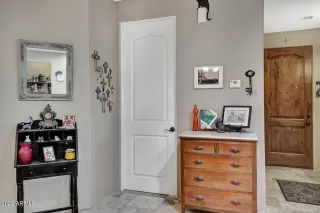 Photo #3: 6317303 Listing