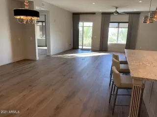 Photo #6: 6317379 Listing 