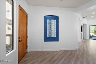 Photo #4: 6317459 Listing