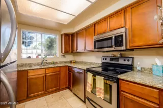 Photo #5: 6317750 Listing 