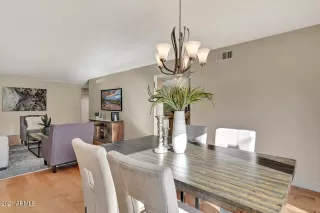 Photo #5: 6318016 Listing