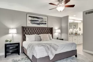 Photo #6: 6318016 Listing