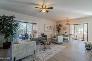 Photo #6: 6318020 Listing 