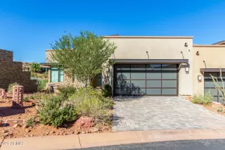 Photo #4: 6318029 Listing