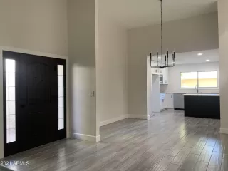 Photo #2: 6318057 Listing