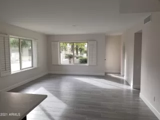 Photo #6: 6318057 Listing