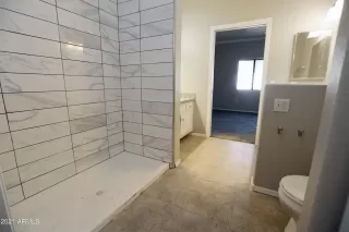 Photo #2: 6318061 Listing 