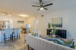 Photo #4: 6318072 Listing