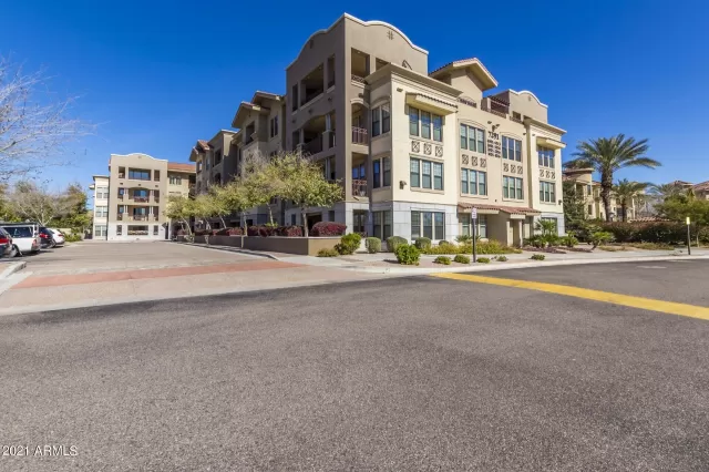 MLS: 6318151 Condo For Sale