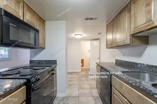 Photo #5: 6318172 Listing