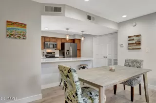 Photo #1: 6318333 Listing 