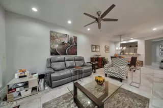 Photo #2: 6318371 Listing