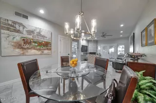 Photo #3: 6318371 Listing