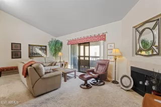 Photo #4: 6318844 Listing 