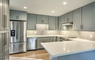 Photo #6: 6318895 Listing