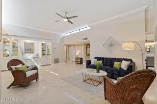 Photo #2: 6318920 Listing