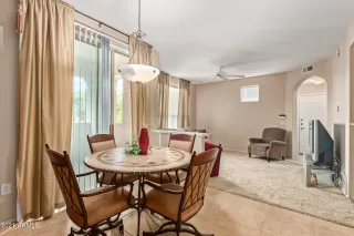 Photo #5: 6318990 Listing 