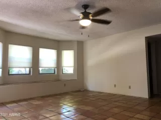 Photo #5: 6319085 Listing 