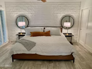 Photo #5: 6319126 Listing 