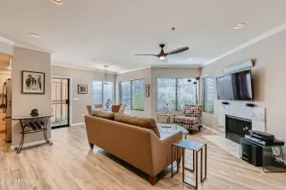 Photo #4: 6319154 Listing