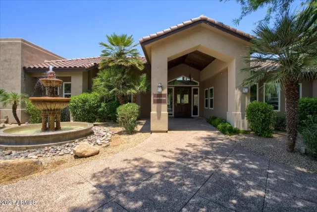 MLS: 6319361 Condo For Sale