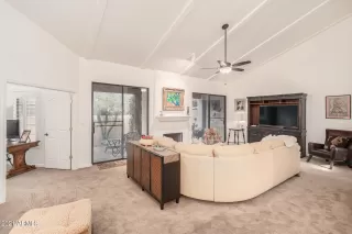 Photo #5: 6319414 Listing 