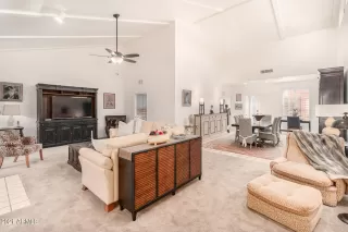 Photo #6: 6319414 Listing 