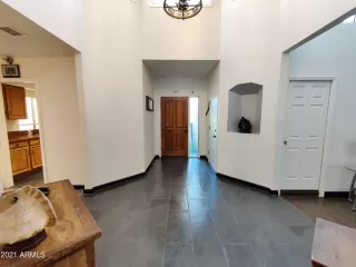 Photo #2: 6319439 Listing