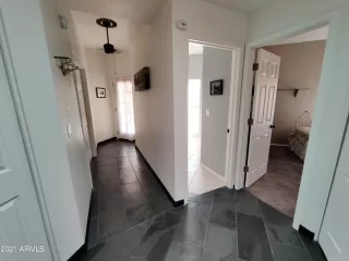 Photo #3: 6319439 Listing