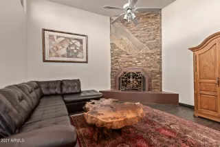 Photo #6: 6319439 Listing