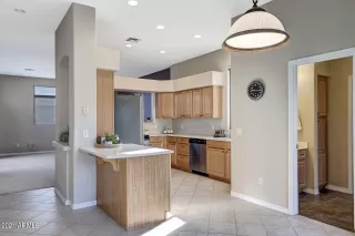 Photo #4: 6319499 Listing