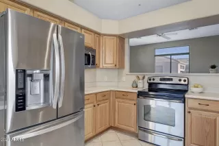 Photo #6: 6319499 Listing