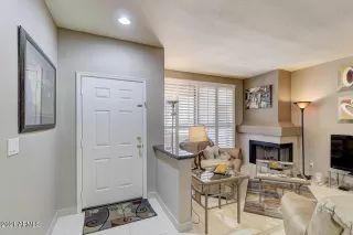 Photo #2: 6319507 Listing