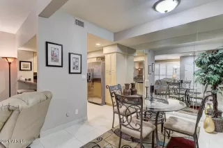 Photo #6: 6319507 Listing