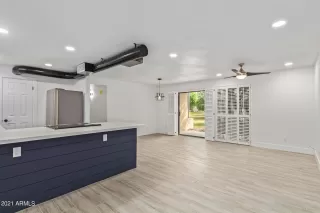 Photo #2: 6319536 Listing 