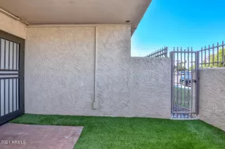 Photo #5: 6319567 Listing