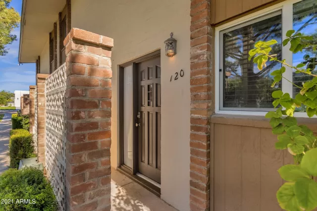 MLS: 6319669 Condo For Sale