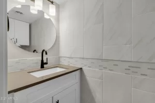 Photo #1: 6319669 Listing