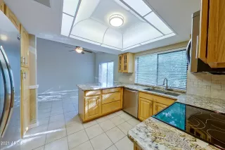 Photo #5: 6319786 Listing 