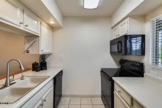 Photo #3: 6319814 Listing