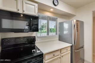 Photo #6: 6319814 Listing