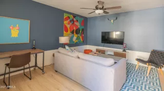 Photo #5: 6319863 Listing