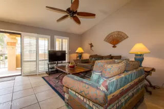 Photo #5: 6319968 Listing 