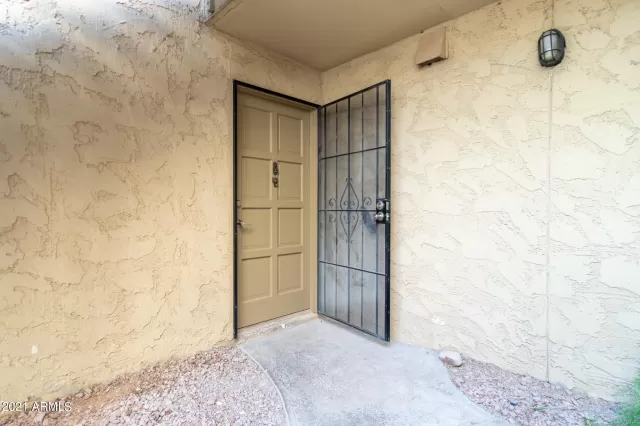 MLS: 6320178 Condo For Sale