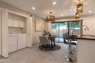 Photo #3: 6320178 Listing