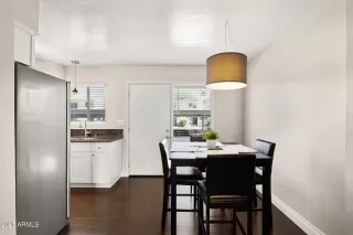 Photo #6: 6320470 Listing