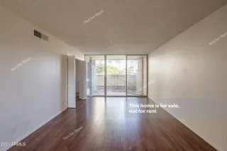 Photo #4: 6320517 Listing