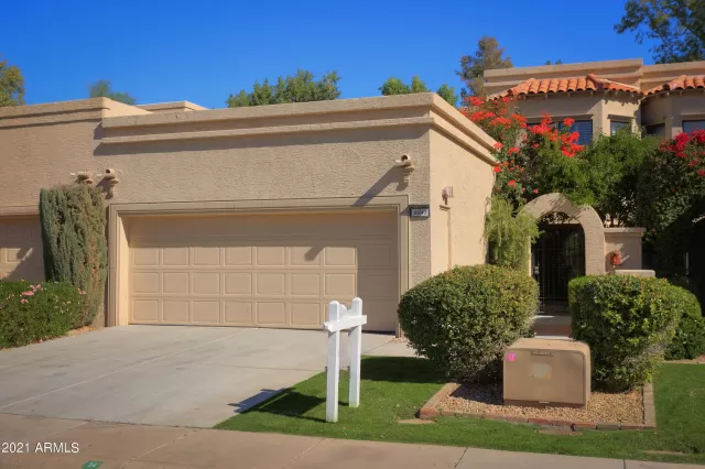 MLS: 6320717 Condo For Sale