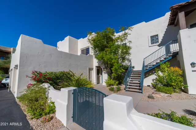 MLS: 6320816 Condo For Sale